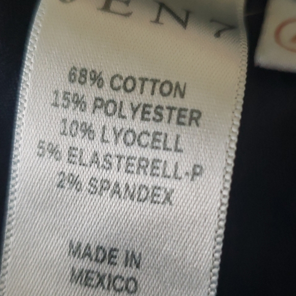 Jen7 by 7 For All Mankind Roll Cuff Denim Shorts - Picture 10 of 13